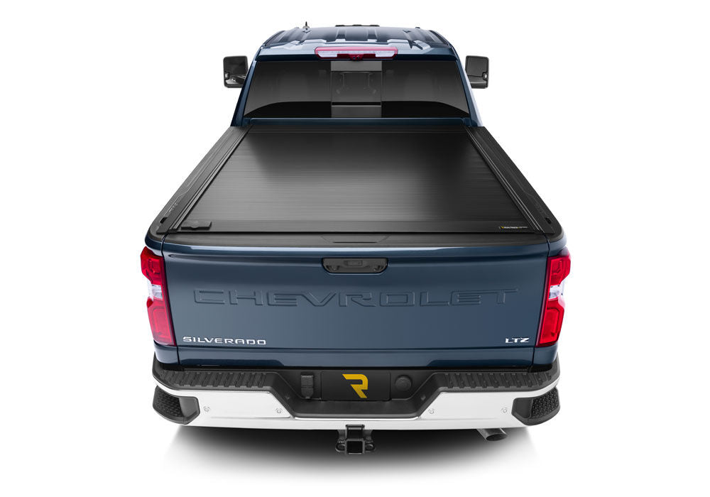 RetraxOne MX Retractable Tonneau Cover Matte One Piece Polycarbonate Finish 2020-2026 Silverado/Sierra 2500 HD/3500 HD 6' 9 inch Bed without Stake Pockets Standard Rails