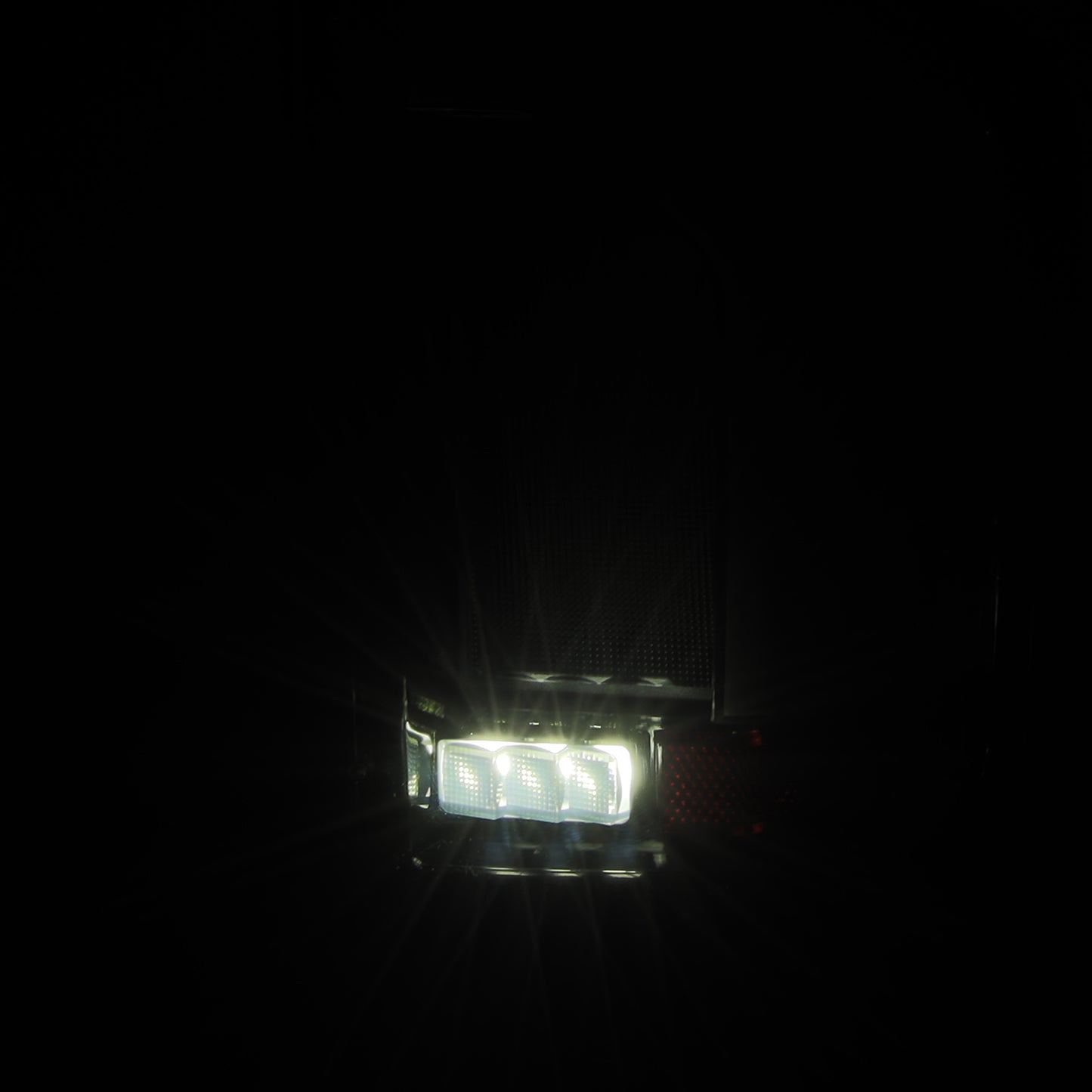 620088_3.jpg