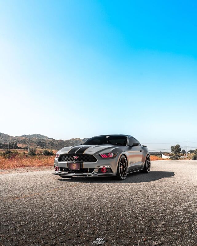 Oracle 15-17 Ford Mustang V6/GT/Shelby DRL w/ Halo Kit - ColorSHIFT w/o Controller