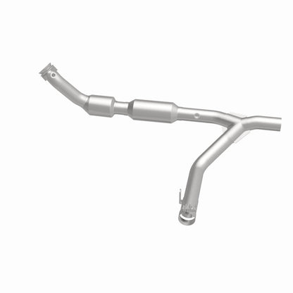 MagnaFlow 02-03 Ford F-150 5.4L Direct Fit Converter
