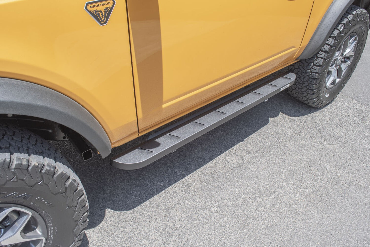 RB10 Slim Line Running Boards With Mounting Brackets Cruved Textured Black 2021-2025 Ford Bronco 2 Door Go Rhino