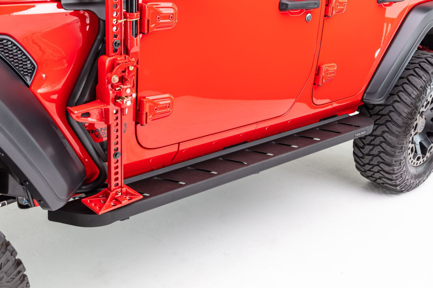 RB10 Running Boards With Mounting Brackets Textured Black 2018-2026 Jeep Wrangler Go Rhino