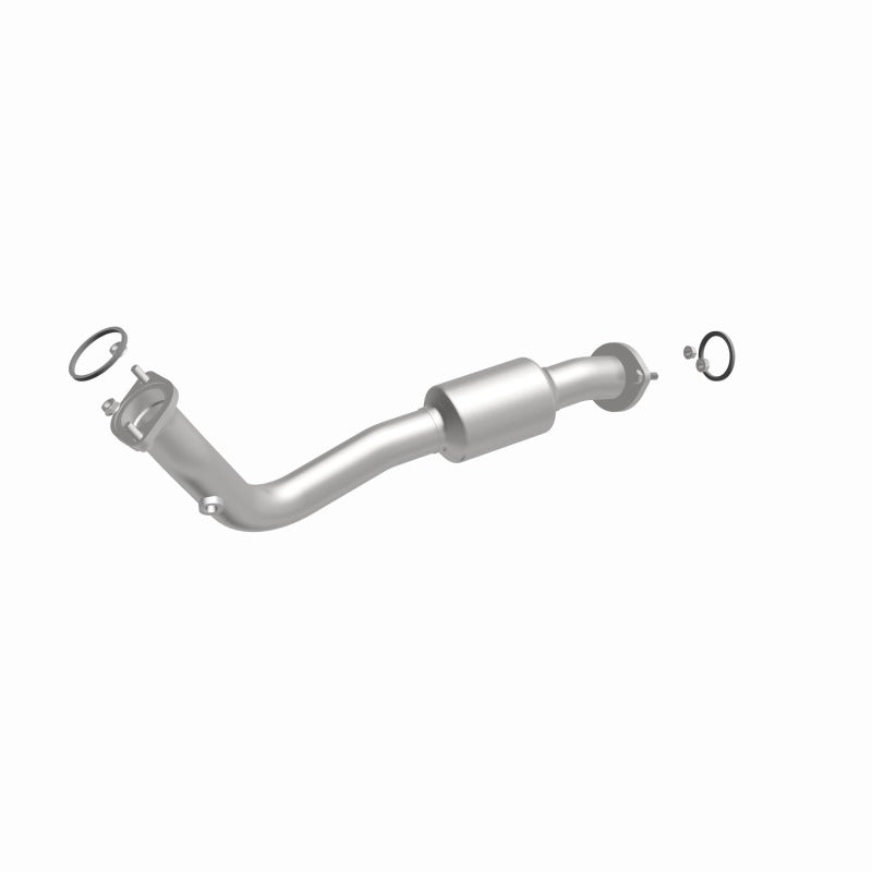 MagnaFlow Direct Fit Catalytic Converter 13-15 RAV4 2.5 Underbody
