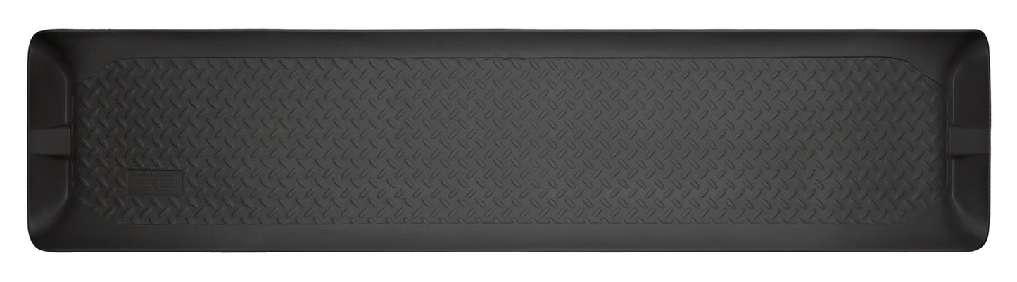 Classic Style 2nd Seat Floor Liner For 2000-2005 Excursion Husky Liners