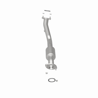 MagnaFlow Direct Fit Catalytic Converter 13-15 RAV4 2.5 Underbody