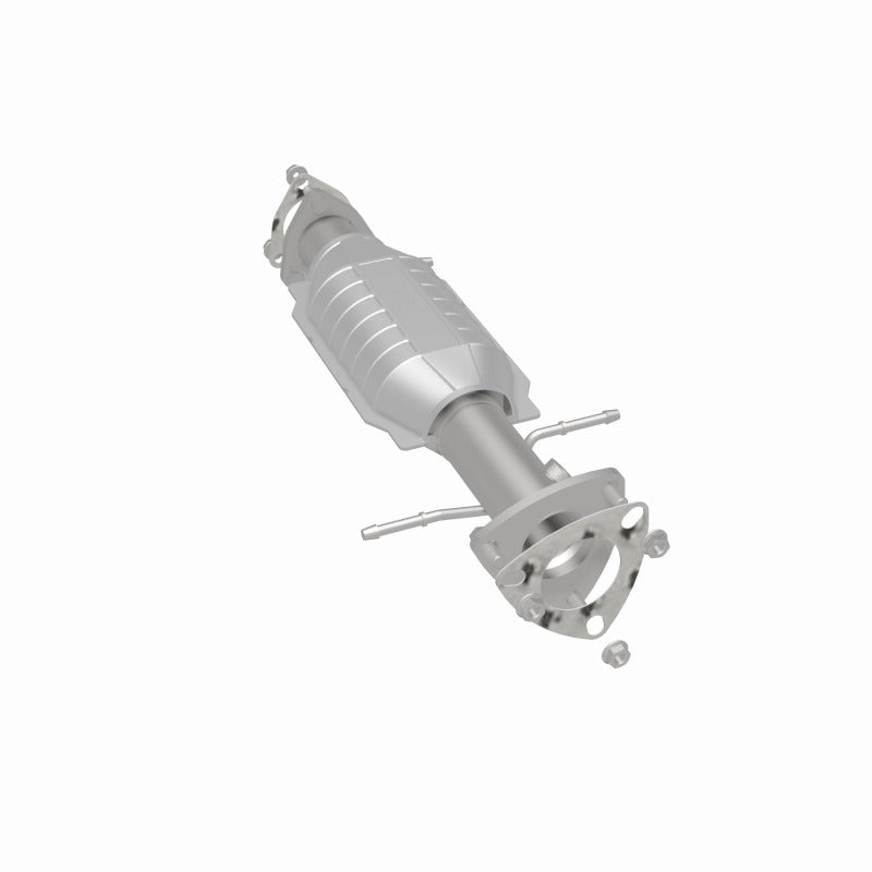 MagnaFlow Direct Fit Catalytic Converter 96-99 S10/Sanoma 4WD 4.3L