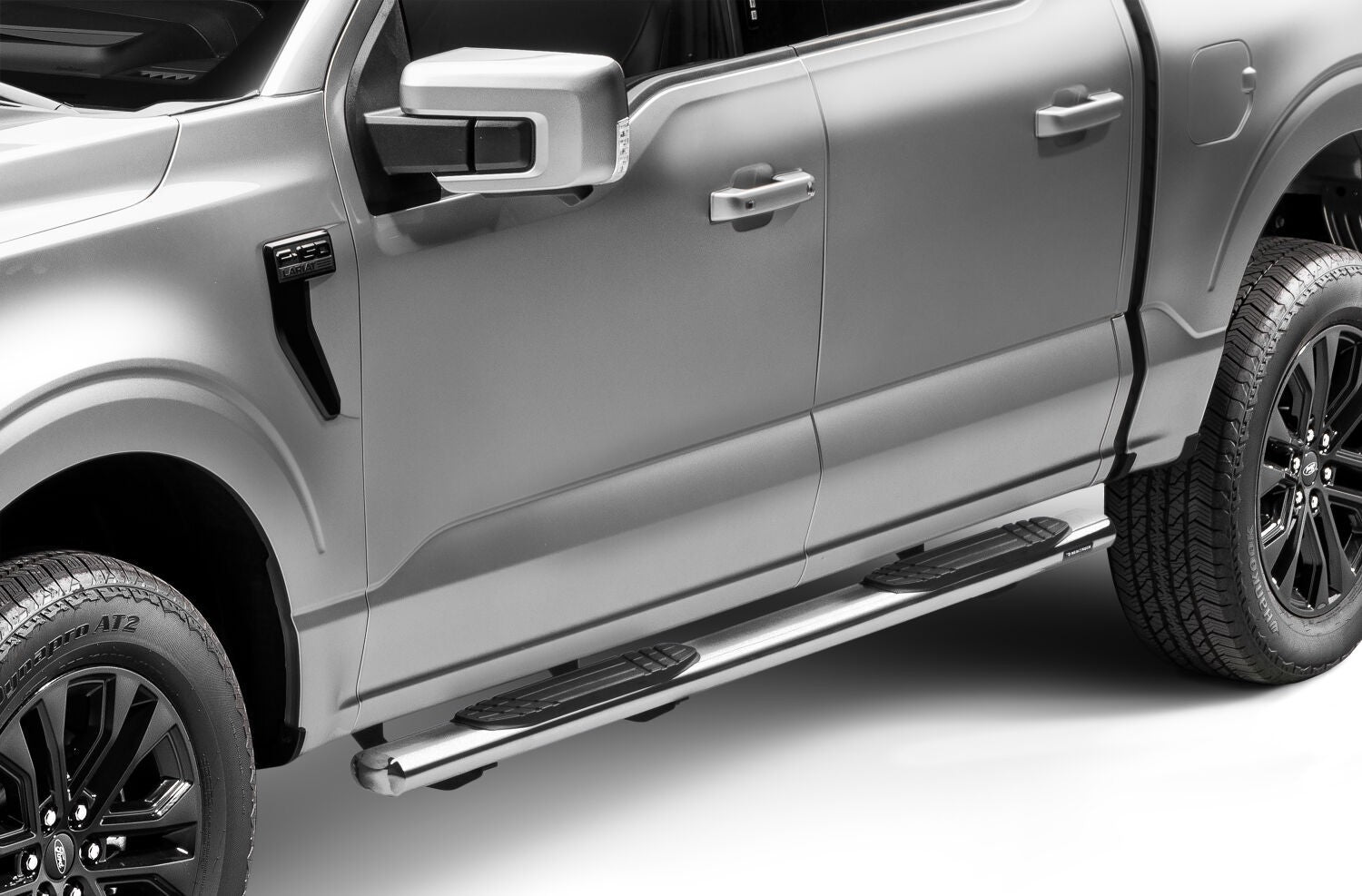 4 Inch OE Xtreme SideSteps With Mounting Bracket Kit Polished Stainless Steel 2015-2026 Ford F-150/ F-250/F-350 Crew Cab Go Rhino