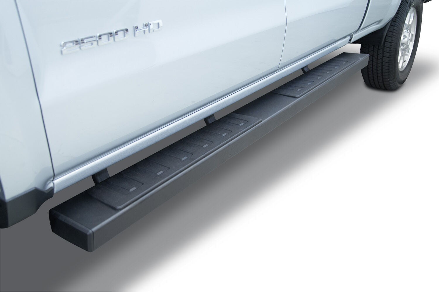 6 Inch OE Xtreme II SideSteps With Mounting Bracket Kit Textured Black 2015-2018 Ram 1500 Go Rhino