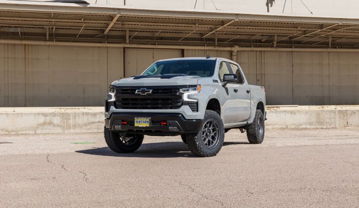 2 Inch SST Lift Kit 2025 Silverado/Sierra AT4 & Trail Boss ReadyLIFT