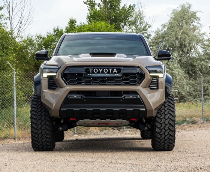 1.5 Inch SST Lift Kit 2024-2025 Toyota Tacoma TRD pro ReadyLIFT