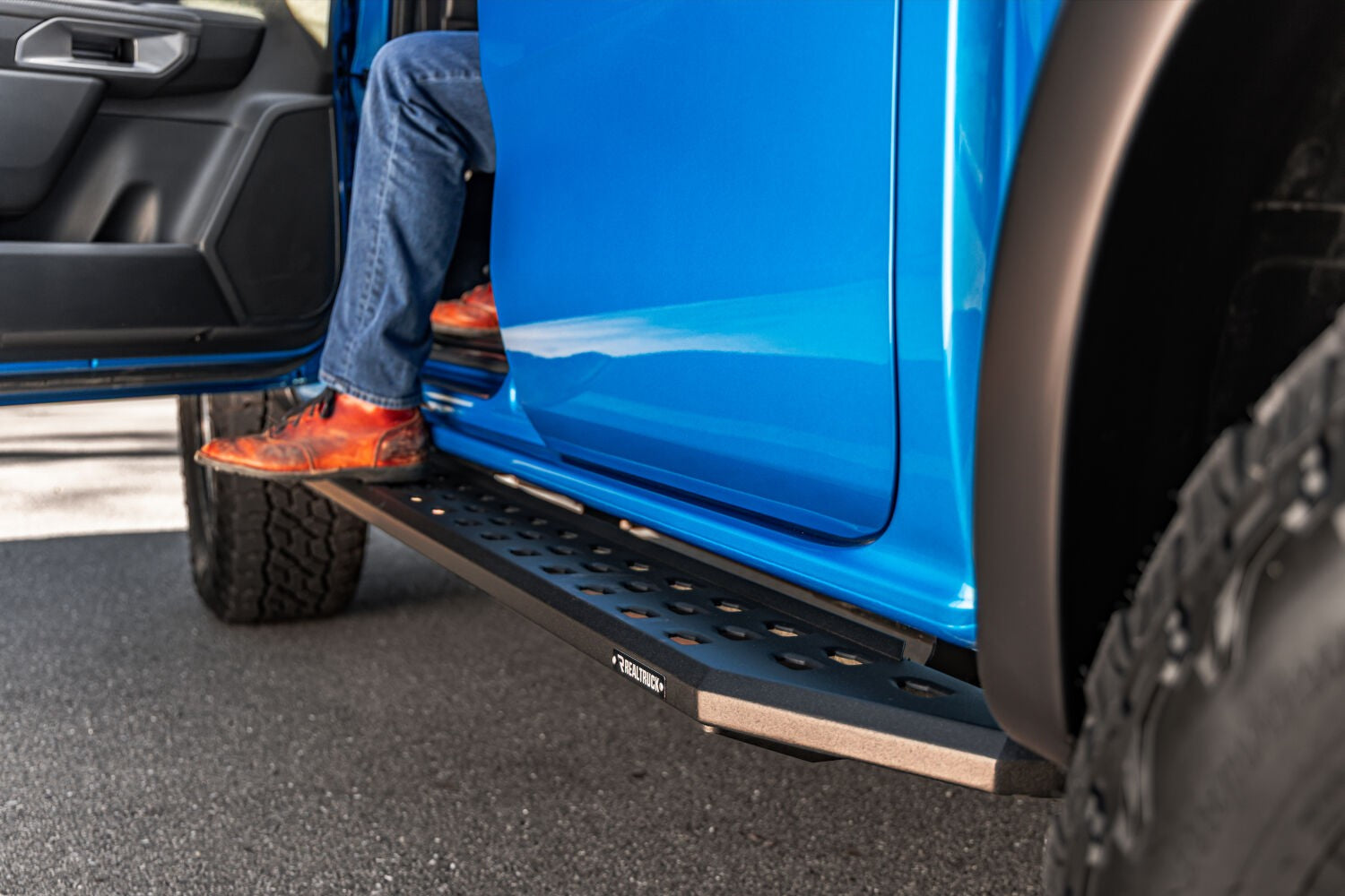 RB20 Running Boards With Mounting Brackets Textured Black 2019-2026 Ford Ranger Go Rhino