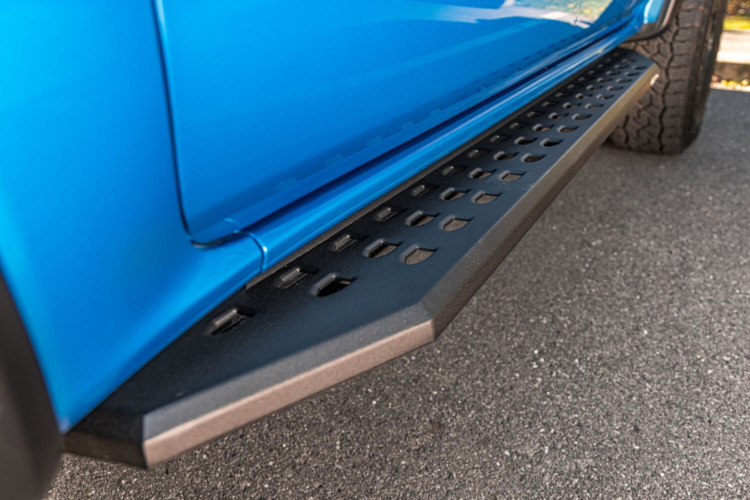 RB20 Running Boards With Mounting Brackets Textured Black 2019-2026 Ford Ranger Go Rhino
