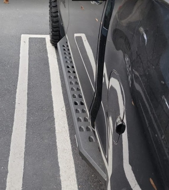 RB20 Running Boards With Mounting Brackets Textured Black 2019-2026 Silverado/Sierra 1500/2500 HD Go Rhino