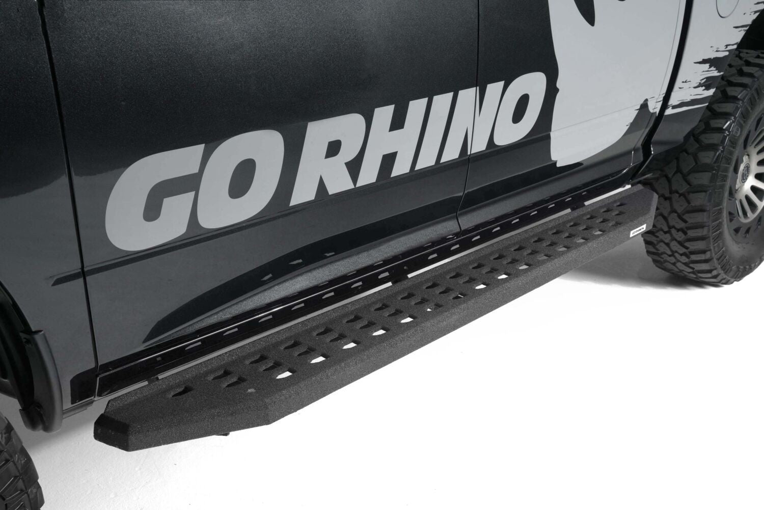 RB20 Running Boards With Mounting Brackets Protective Bedliner Coating 2015-2018 Ram 1500 Go Rhino