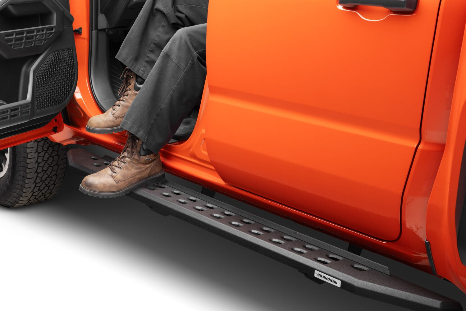RB20 SlimLine Running Boards W/Brackets Kit Textured Black 2024-2026 Toyota Tacoma Go Rhino