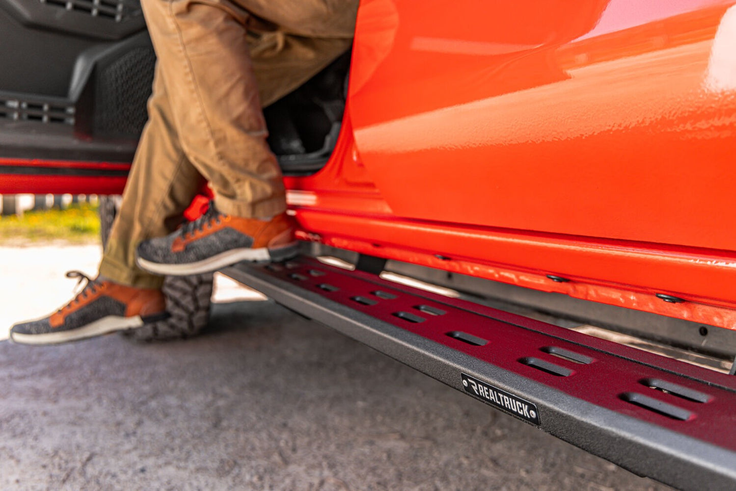 RB20 Slim Line Running Boards with Mounting Bracket Kit Protective Bedliner coating 2024-2026 Toyota Tacoma Go Rhino