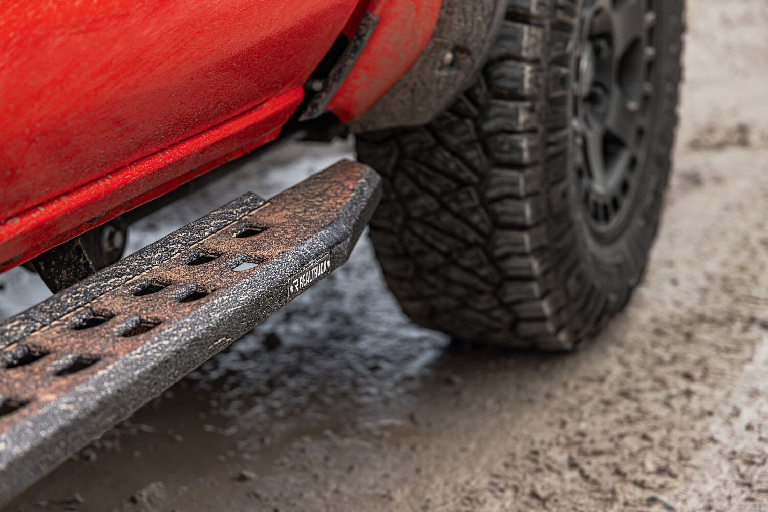RB30 Slim Line Running Boards W/Bracket Kit Bedliner 2024-2025 Toyota Tacoma Go Rhino