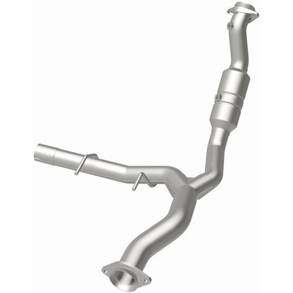Magnaflow Conv DF 2011-2014 F-150 V6 3.5L OEM Underbody