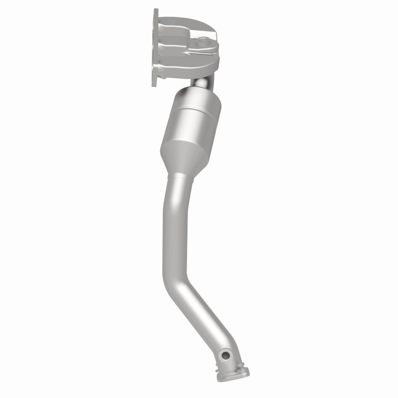 MagnaFlow Direct Fit Catalytic Converter BMW 5 01-03 front