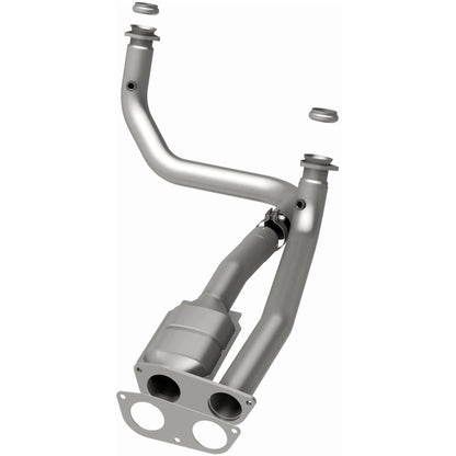 MagnaFlow Direct Fit Catalytic Converter 98-00 Chevy 3500 7.4L Fro
