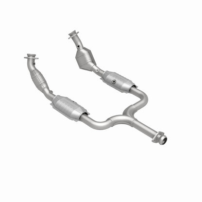 MagnaFlow Direct Fit Catalytic Converter 01-04 Ford Mustang 3.8L CA