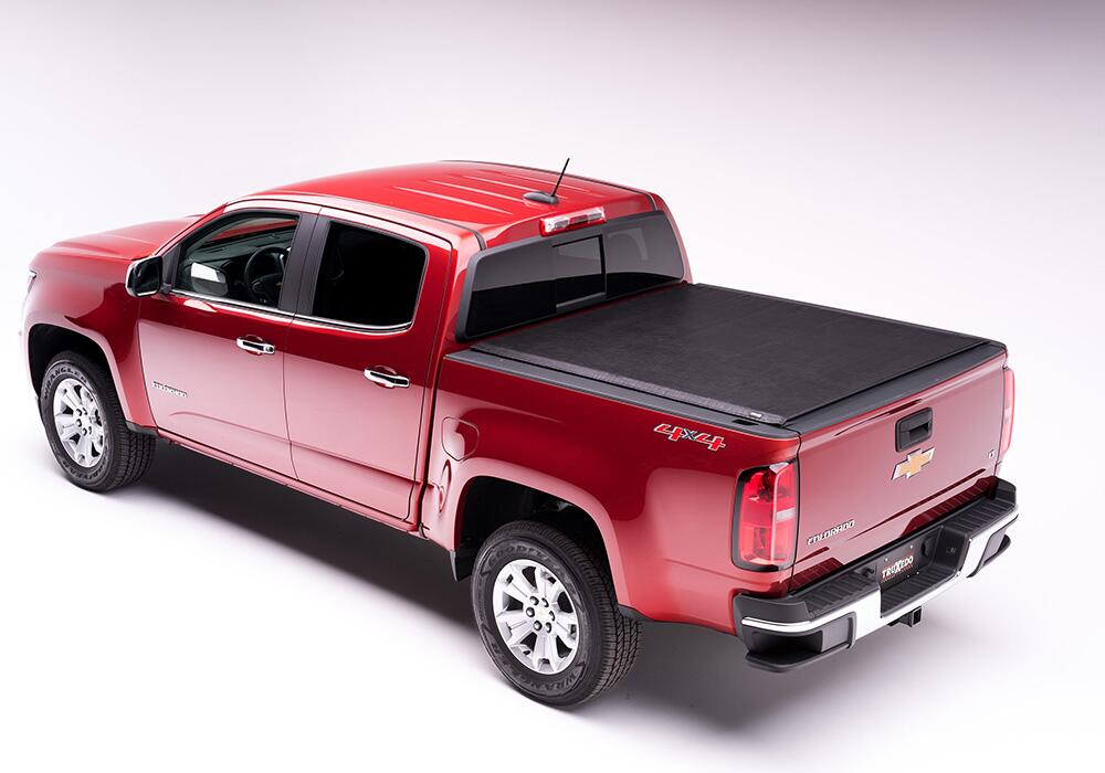 Deuce Tonneau Cover Black 2015-2022 Colorado/Canyon without Sport Bar Truxedo
