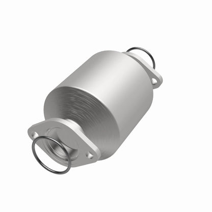 MagnaFlow Direct Fit Catalytic Converter 93-97 Geo Prizm-Toyota Celi