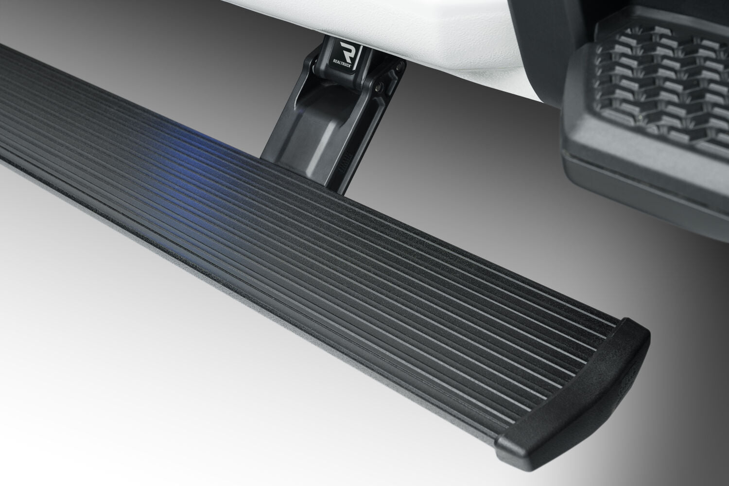 PowerStep Electric Running Boards Plug N Play System For 2019-2021 Silverado/Sierra 1500 22 Silverado LTD/Sierra Limited 20-22 Silverado/Sierra 2500/3500 Double and Crew Cab AMP Research