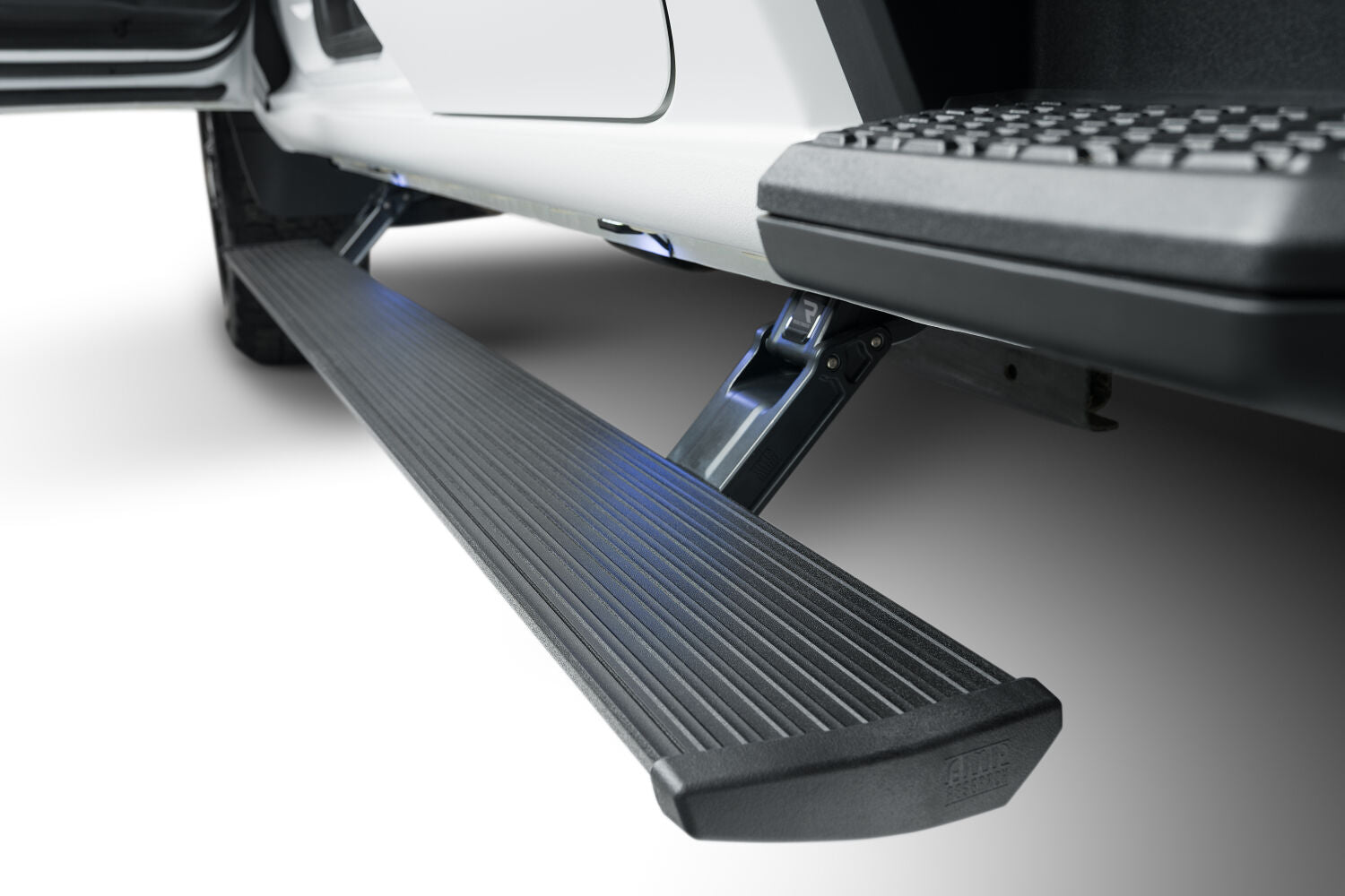 PowerStep Electric Running Boards Plug N Play System For 2019-2021 Silverado/Sierra 1500 22 Silverado LTD/Sierra Limited 20-22 Silverado/Sierra 2500/3500 Double and Crew Cab AMP Research
