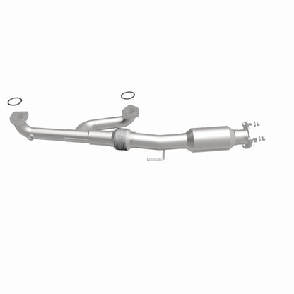 MagnaFlow Direct Fit Catalytic Converter 16-17 Honda Odyssey 3.5L V6 Underbody