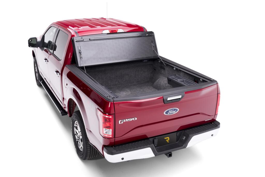 BAKFlip F1 Hard Folding Truck Bed Cover 2015-2020 Ford F-150 5 Foot 7 Inch Bed BAK