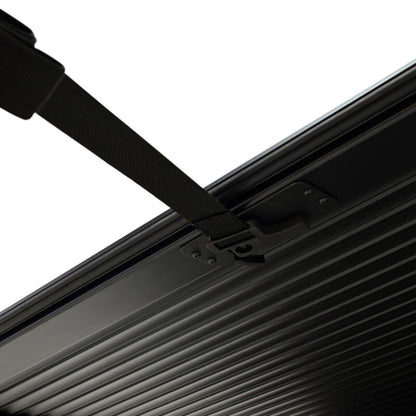 Westin 16-23 Toyota Tacoma 5ft 5in Bed Manual Retractable Tonneau Cover - Black