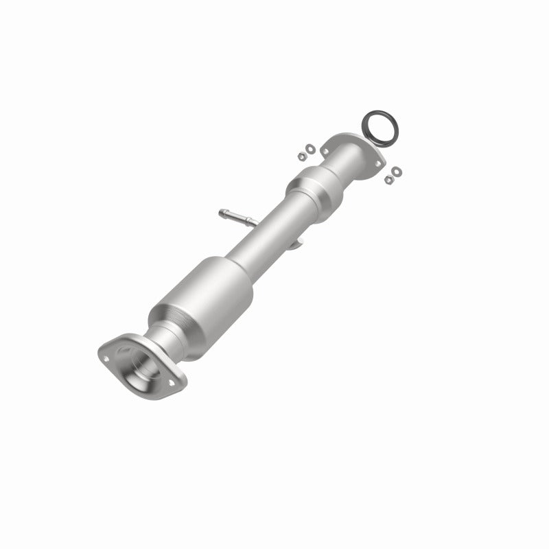 MagnaFlow Direct Fit Catalytic Converter 14-15 Toyota Highlander 3.5L