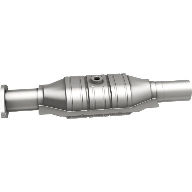 MagnaFlow Direct Fit Catalytic Converter 10-12 Ford Fusion 2.5L