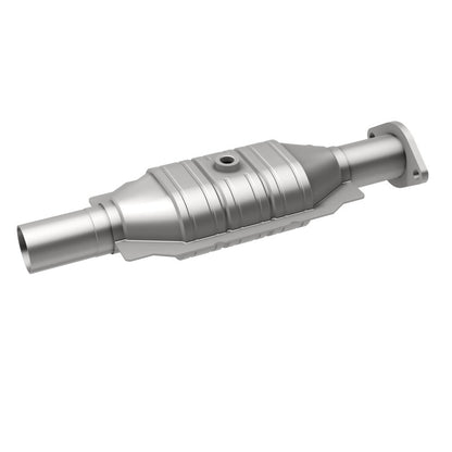 MagnaFlow Direct Fit Catalytic Converter 10-12 Ford Fusion 2.5L