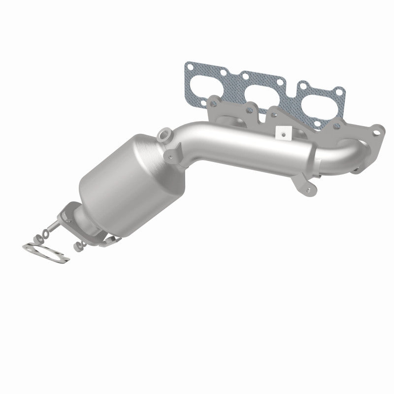 MagnaFlow Direct Fit Catalytic Converter 11-14 Hyundai Genesis V6-3.8L