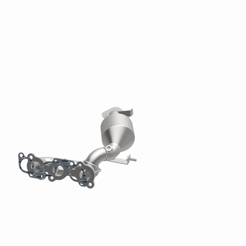 MagnaFlow Direct Fit Catalytic Converter 04-06 Toyota Sienna 3.3L