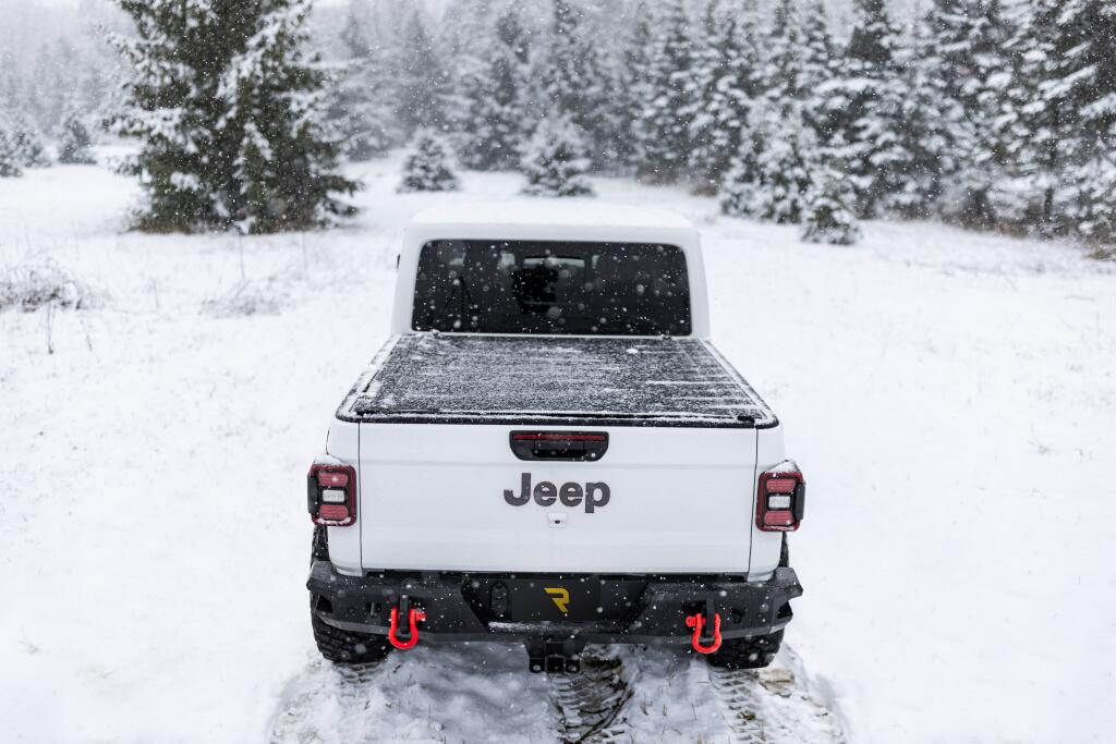 Revolver X4s Hard Rolling Truck Bed Cover 2020-2025 Jeep Gladiator 5 Foot Bed BAK