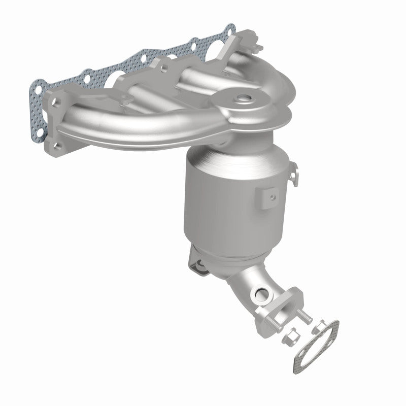 MagnaFlow Direct Fit Catalytic Converter 11-13 Kia Sorento 2.4L Manifold
