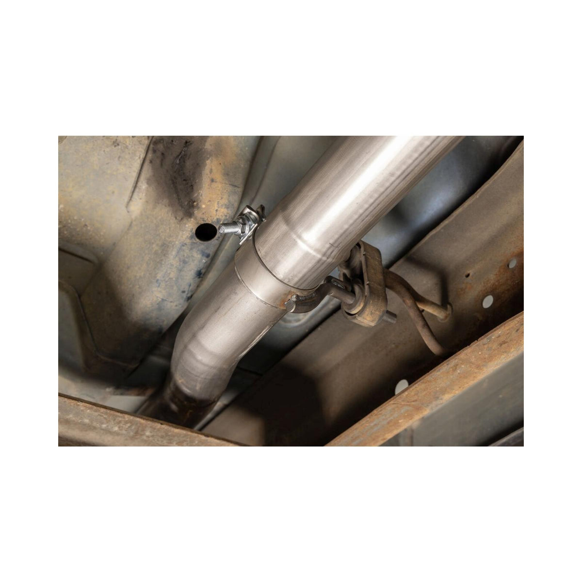 Outlaw Cat-Back Exhaust System Fits 1994-1995 GM 1500/2500 Ld Trucks With 5.0/5.7-Liter, Dual Rear/Side Exit, Stainless Steel Exhaust System Flowmaster