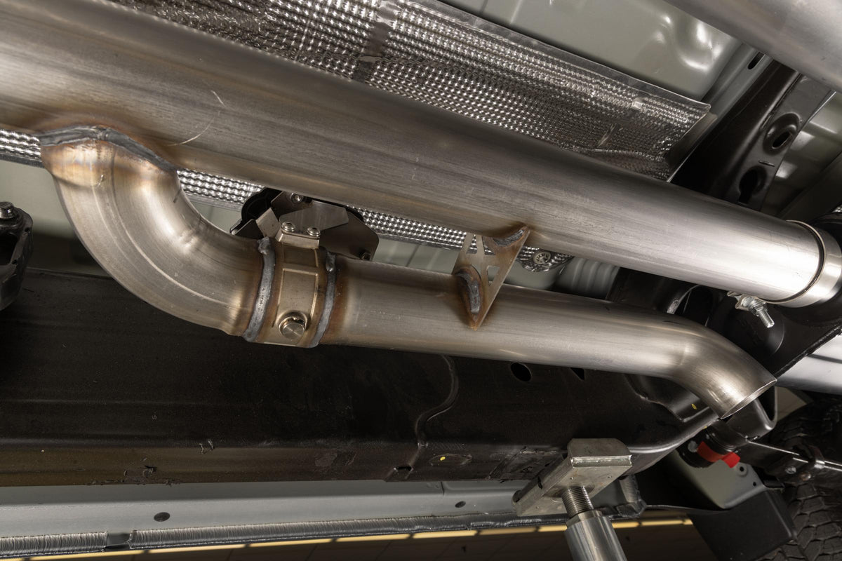 American Thunder Cat-Back Exhaust System Fits 2024-2026 GM 1500 6.2-Liter, American Thunder Cat-Back Exhaust System, With Active Valve, 409 Stainless Steel Flowmaster