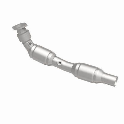 MagnaFlow Direct Fit Catalytic Converter 10-12 Chevy Camaro 6.2L P/S (49 State)