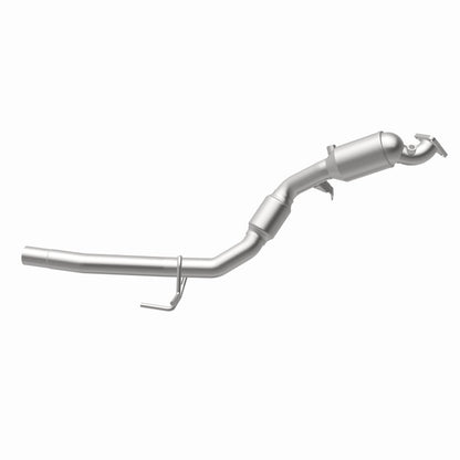 MagnaFlow Direct Fit Catalytic Converter 11-15 Volkswagen Touareg V6 3.6 OEM Underbody