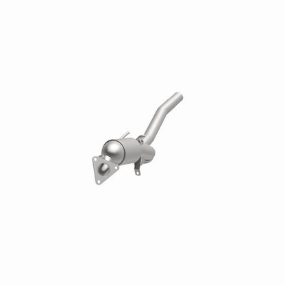 MagnaFlow Direct Fit Catalytic Converter 11-15 Volkswagen Touareg V6 3.6 OEM Underbody