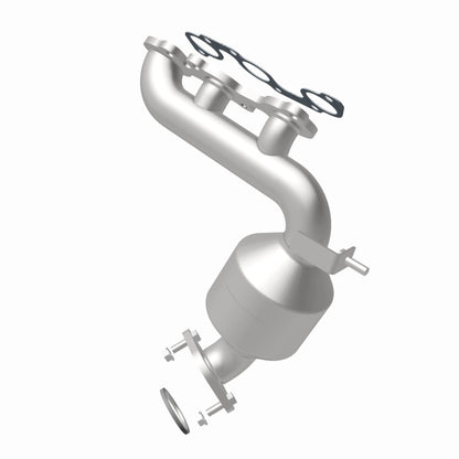MagnaFlow Direct Fit Catalytic Converter 04-06 Toyota Sienna 3.3L