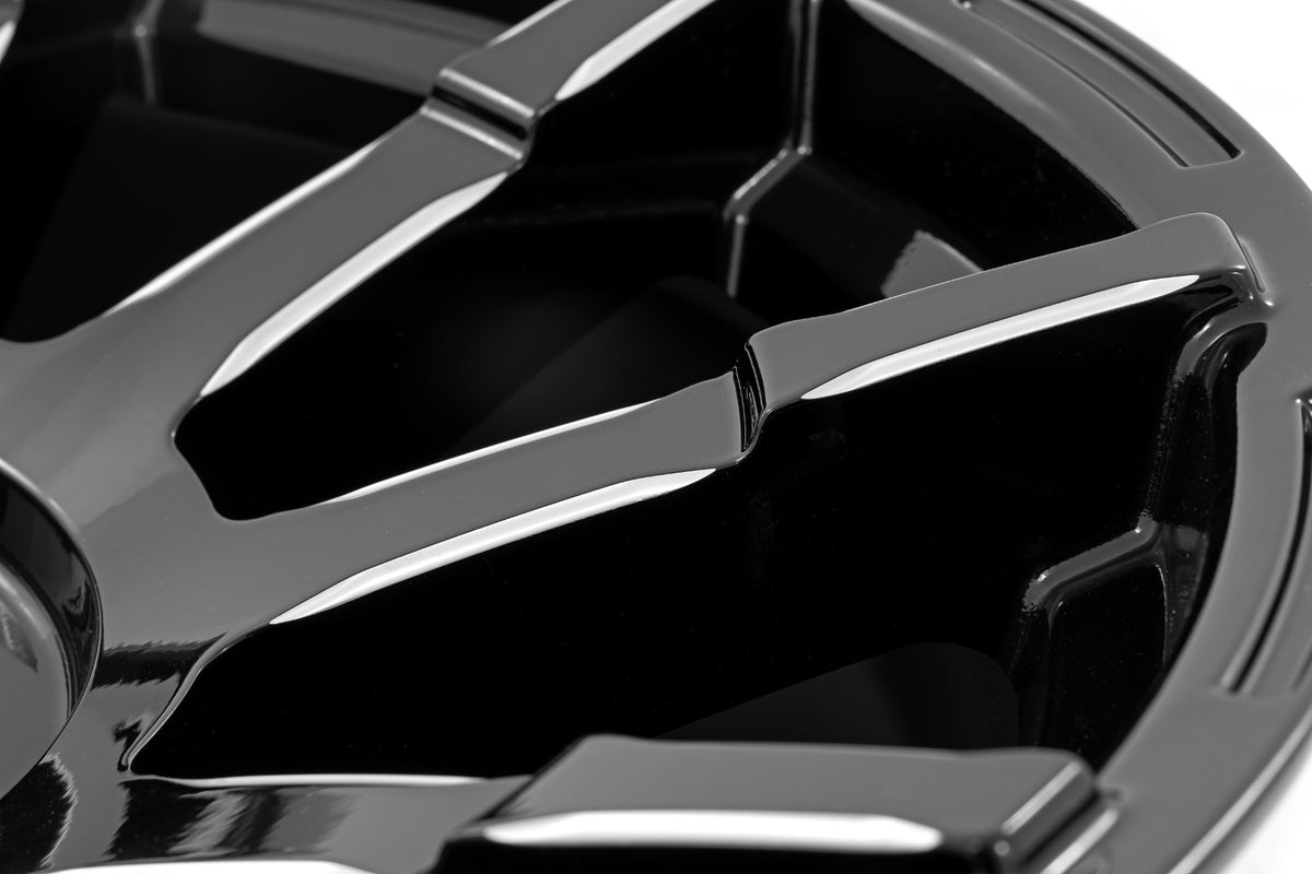83_series-wheel.jpg