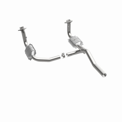 MagnaFlow Direct Fit Catalytic Converter 07-11 Dodge Nitro 4.0L