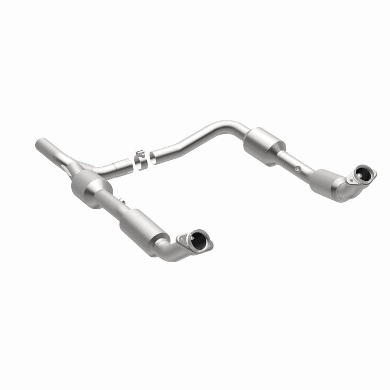 MagnaFlow Direct Fit Catalytic Converter 2008+ Ford E-150 4.6L
