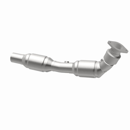 MagnaFlow Direct Fit Catalytic Converter 10-12 Chevy Camaro 6.2L P/S (49 State)