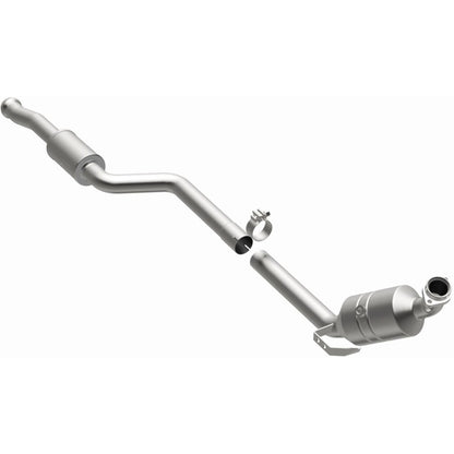 MagnaFlow Direct Fit Catalytic Converter 08-10 C300 3.0L D/S